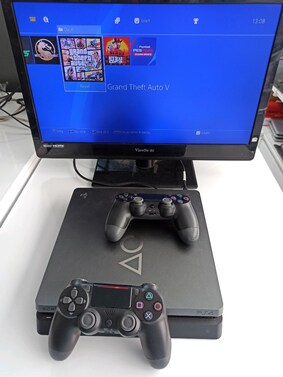 PlayStation 4 slim Sürüm 9.00 Çift Kol 1Tb