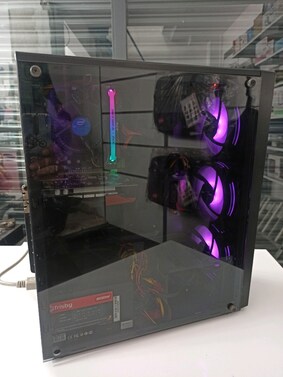 Gaming Bilgisayar Kasası - AMD Radeon R7-200 Serisi, Takas İmkanı